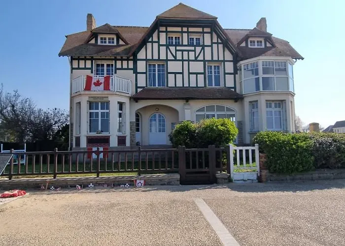 Maison De Bord De Normandie Du Debarquement Proche Caen Tatil Evi Bernières-sur-Mer